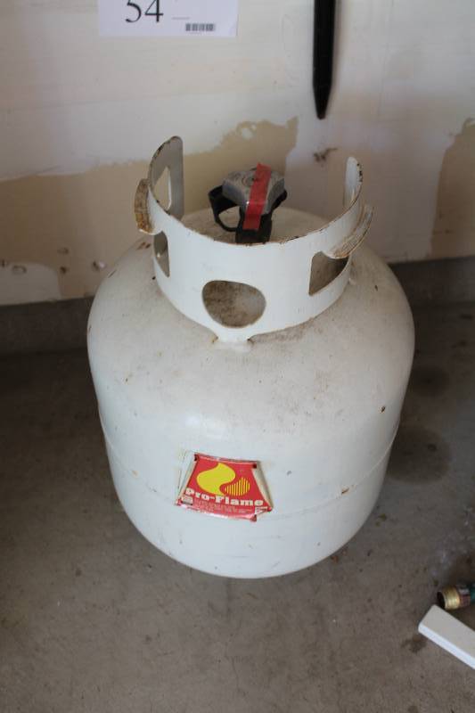 lot 54 image: Pro-Flame Propane Cylinder.