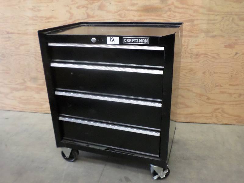lot 12 image: Craftsman 4-Drawer Rolling Tool Che...