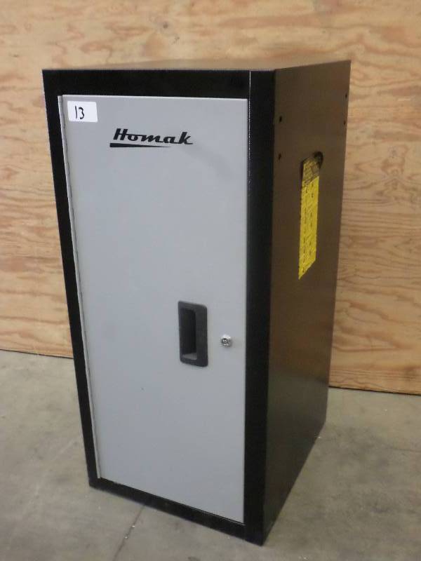 lot 13 image: Homak 4-Drawer Tool Cabinet, Locks-...