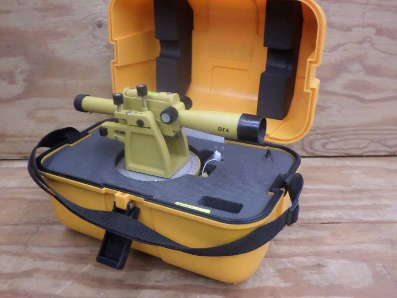 lot 48 image: Like New Geotop GT4 Level Transit W...