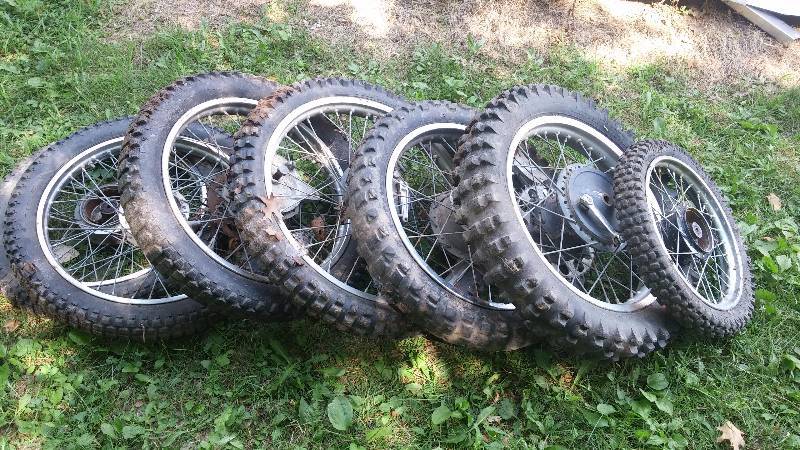 Dirt bike tires