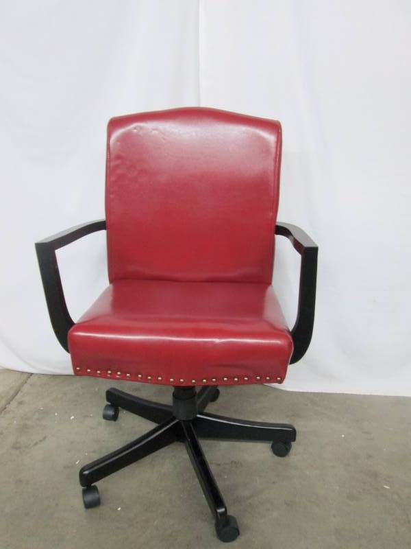 Inspired by Bassett Morgan Managers Chair