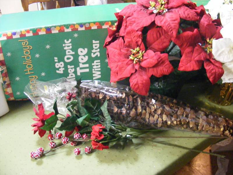 Fiber Optic Tree and Seasonal Flowers