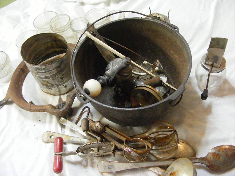 Griswold Cast Iron Stove Adapter, Vintage Kitchenware and Vintage Mens Razor