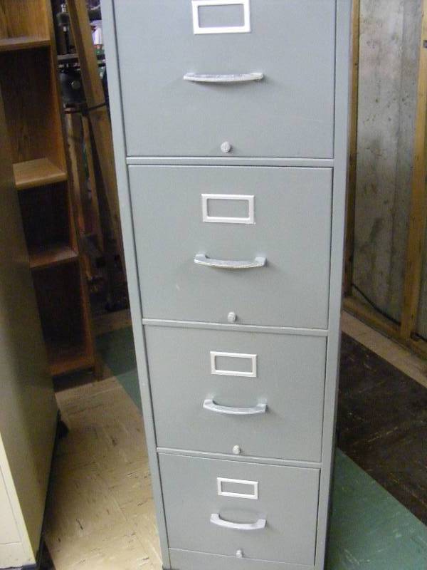 Rolling Metal 4 Drawer File Cabinet - Gray