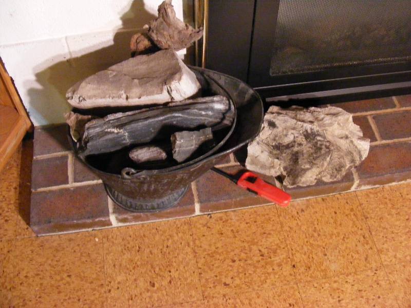 Fireplace Hod and Decorative YardGarden Rocks