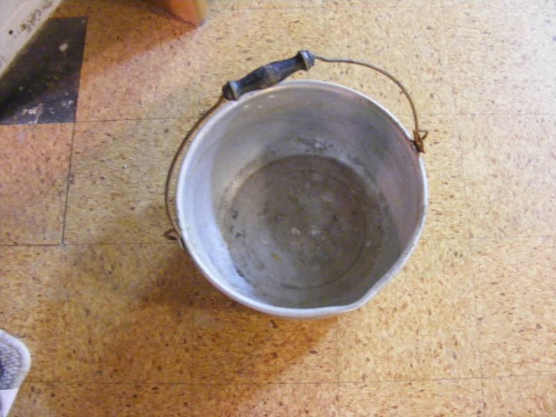 Vintage Aluminum Bucket with Handle