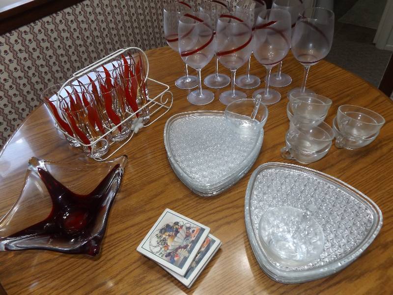 Set of 7 glasses,set of 8 wine glasses, 8 luncheon sets, deco dish, coasters.