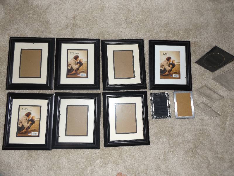 7 (8x10) black frames, 7 misc frames.
