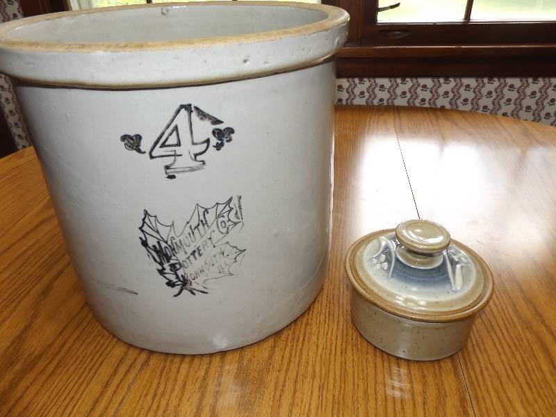 4 gallon Monmouth Pottery Co. crock, small Shroeder crock with lid.