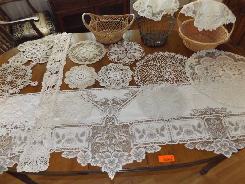 3 baskets, 16 doilies