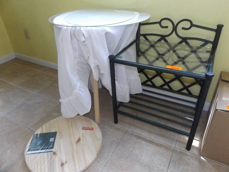 Glass top side table, small round size table (2 extra glass tops, 1 wood top).