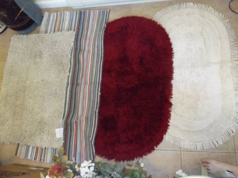 4 rugs (2 white, red, multi)