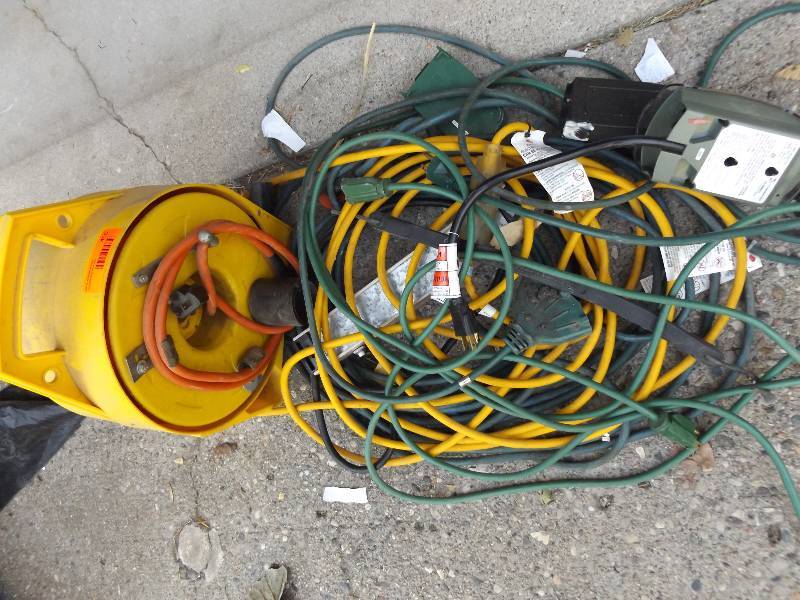 Electrical cords, cord reel