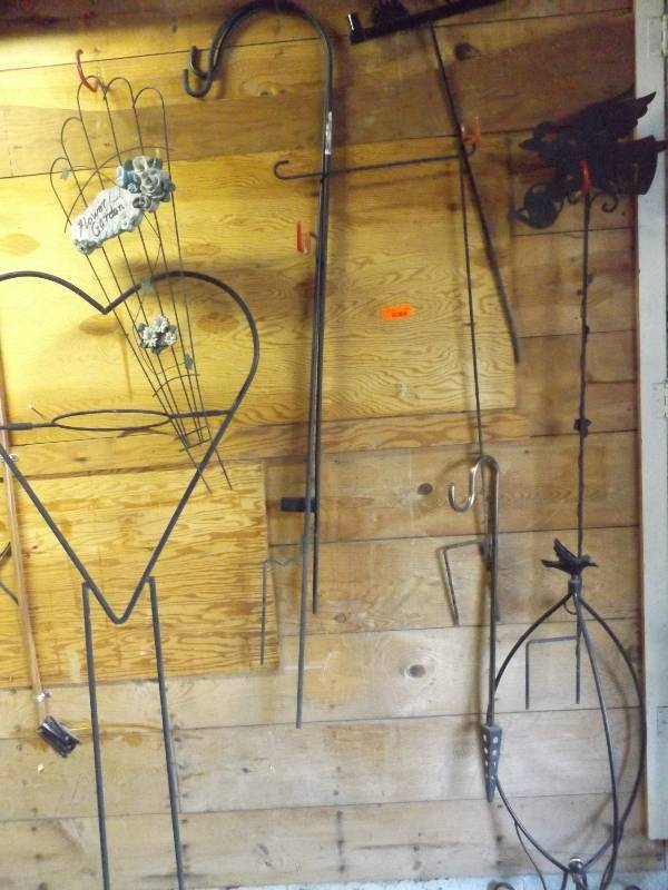 Shephards hooks, pot holders