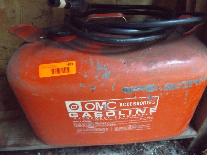Boat gas tank