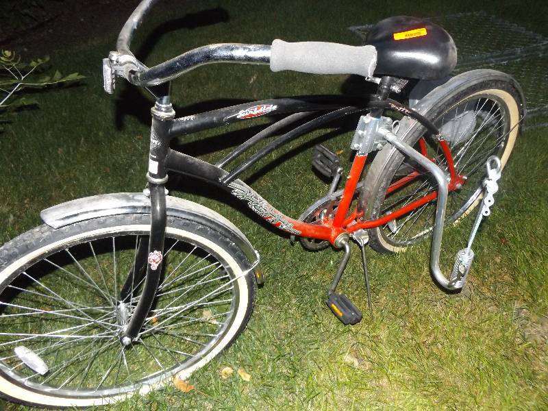 Huffy bicycle with dog walking attachment