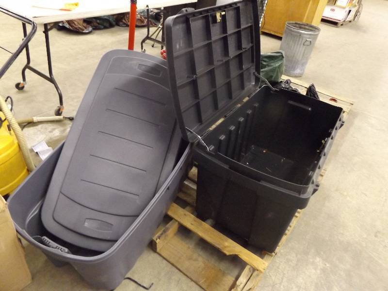 Two Large Totes, One With Flip Lid