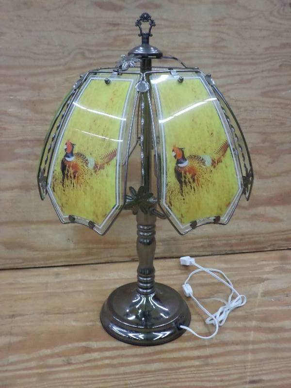lot 21 image: Very Nice Pheasant Lamp With Leaded...