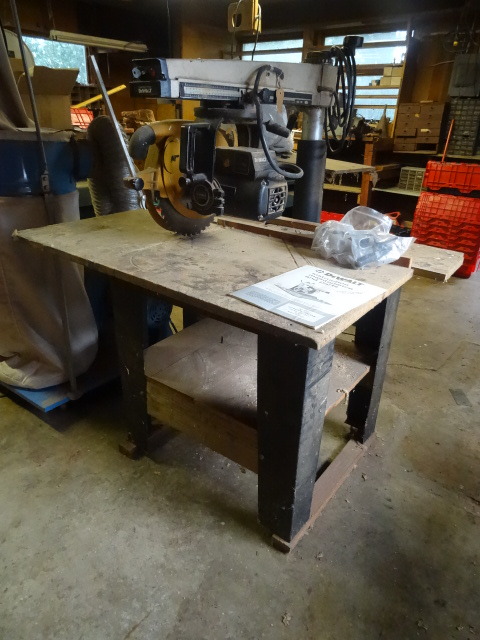 Radial Arm Saw