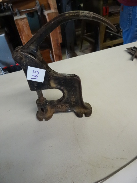 Riveter