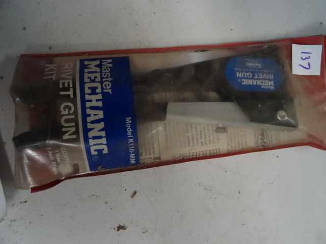 Rivet Gun