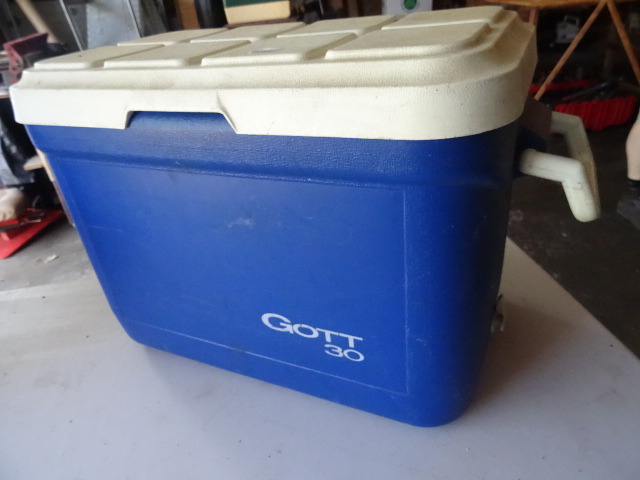 Cooler