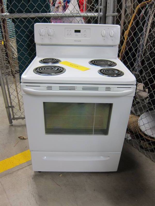 Frigidaire Electric Stove