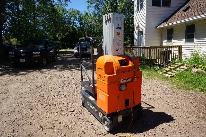 2003 JLG Model 20DVL ElectricHydraulic Man Lift