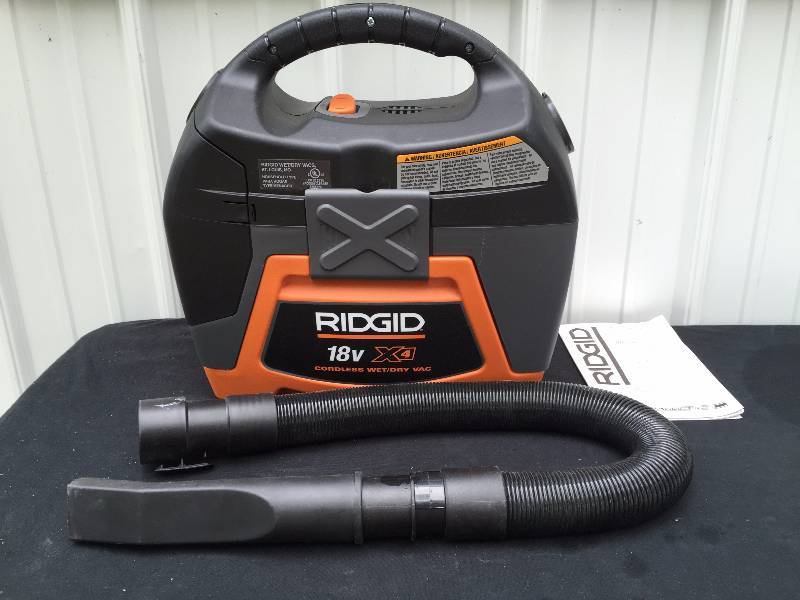 lot 8 image: Ridgid - 18 Volt Shop