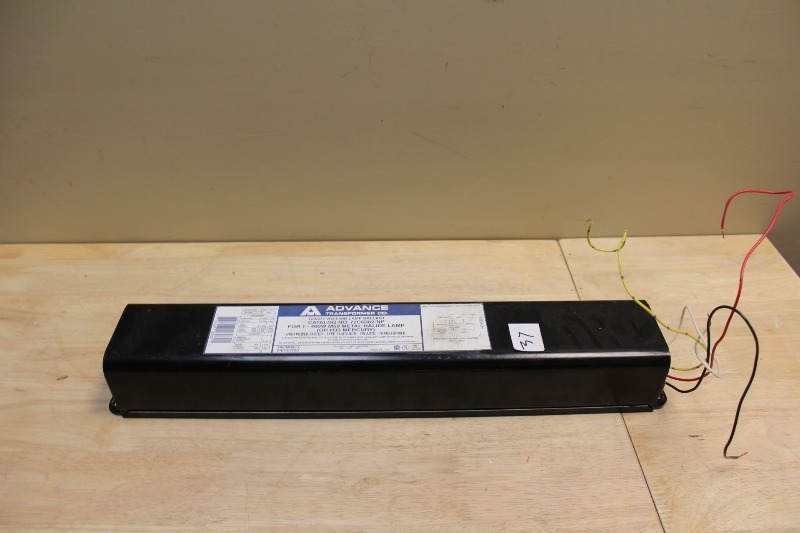 120277 Volt HID Lamp Ballast