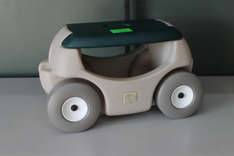 lot 21 image: SeatCart