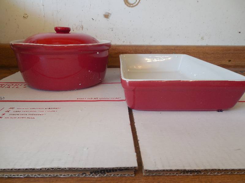 lot 16 image: 3 Piece Ceramic Ovenware Set