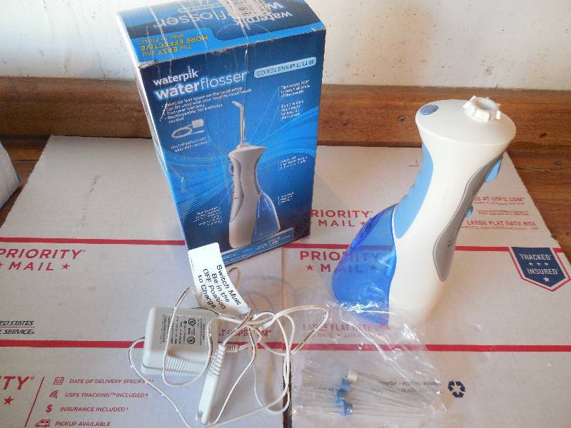 lot 45 image: Waterpik Waterflosser Cordless PLUS