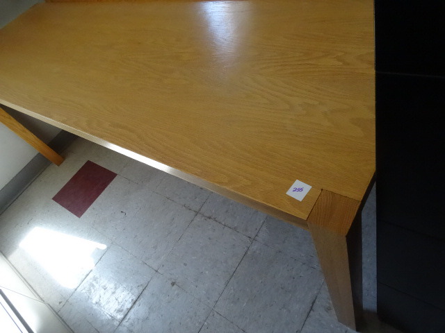 Oak Table