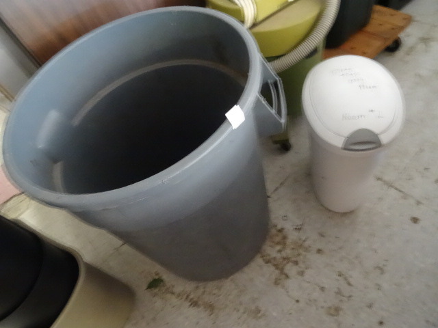 Waste Can