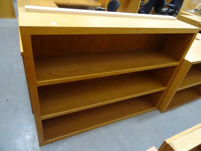 Book Shelf