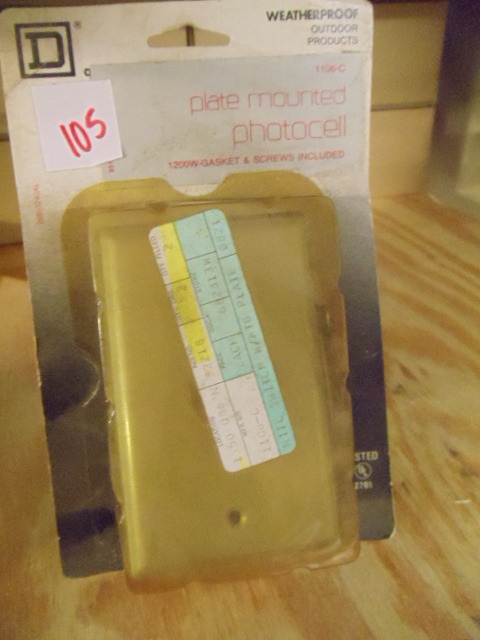 Outdoor Plate Mounted Photo