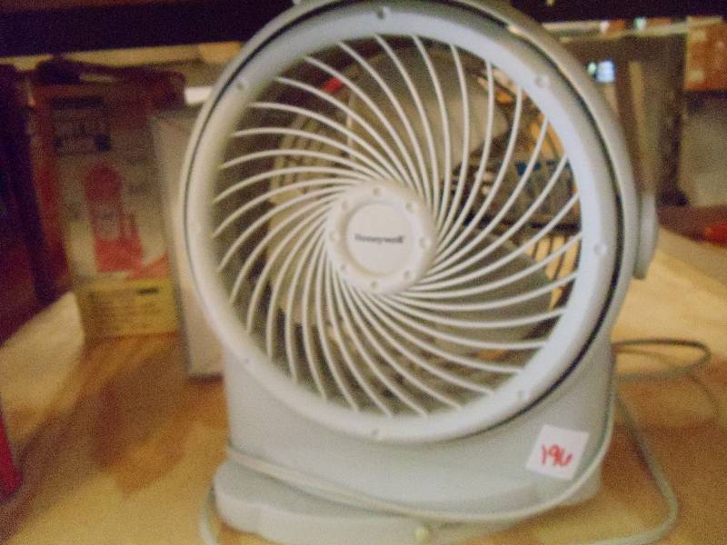 Osculating Fan