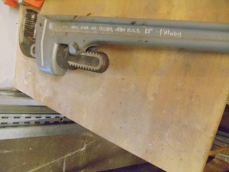Pipe Wrench