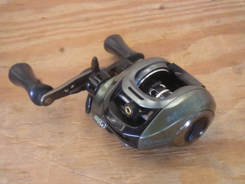 lot 99 image: Quantum Metrix Burner Casting Reel ...
