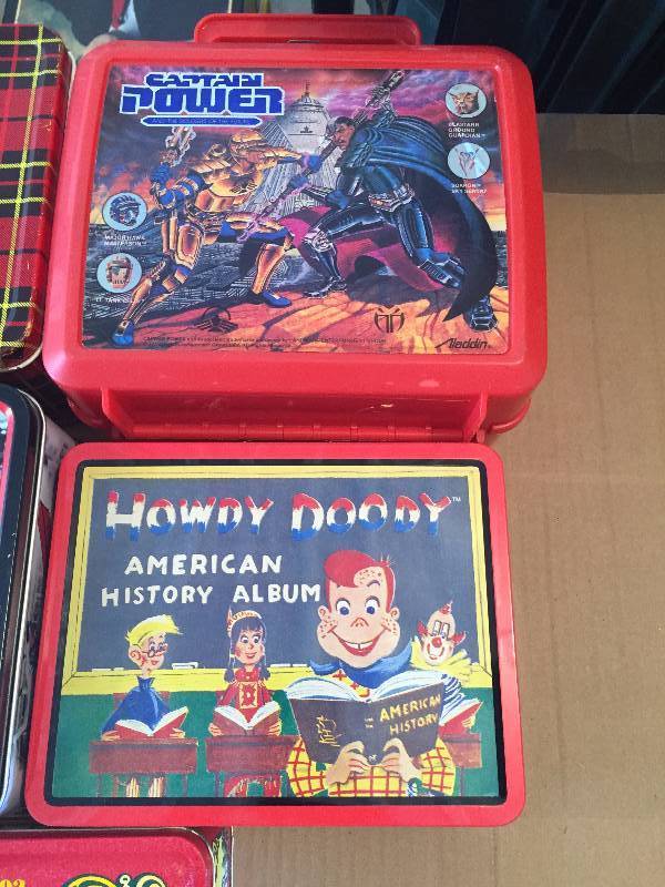LUNCH BOXES