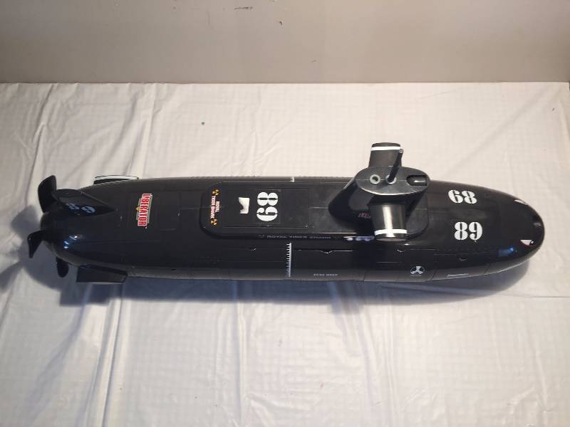 TOY SUBMARINE