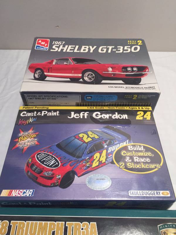 MODEL CAR KITS