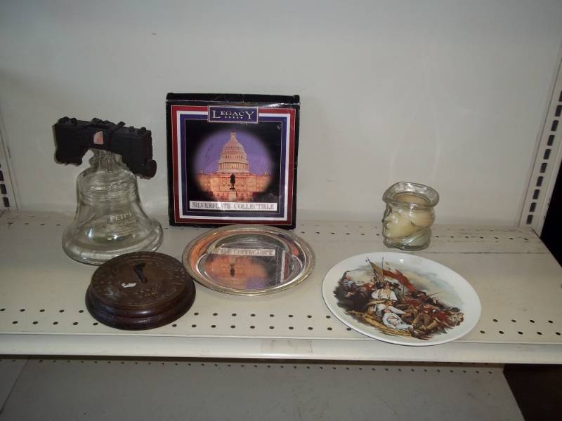 lot 7 image: Silver plate collectible, sun dial, dcor plate, decanter.