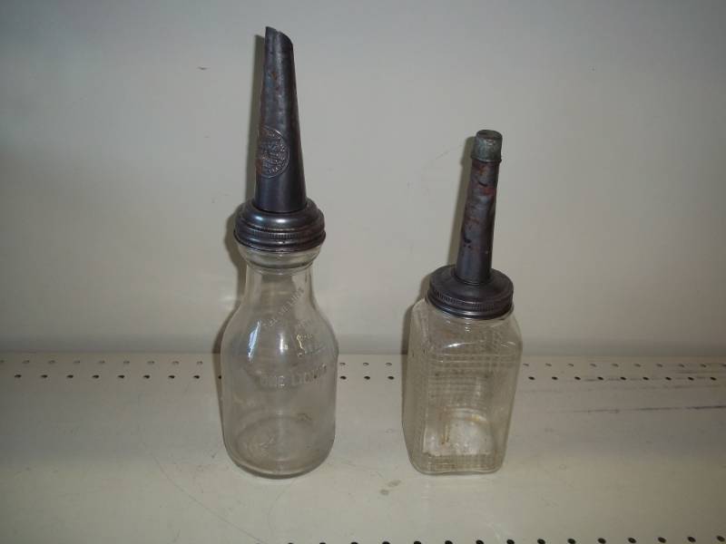 lot 8 image: Vintage oil dispensers