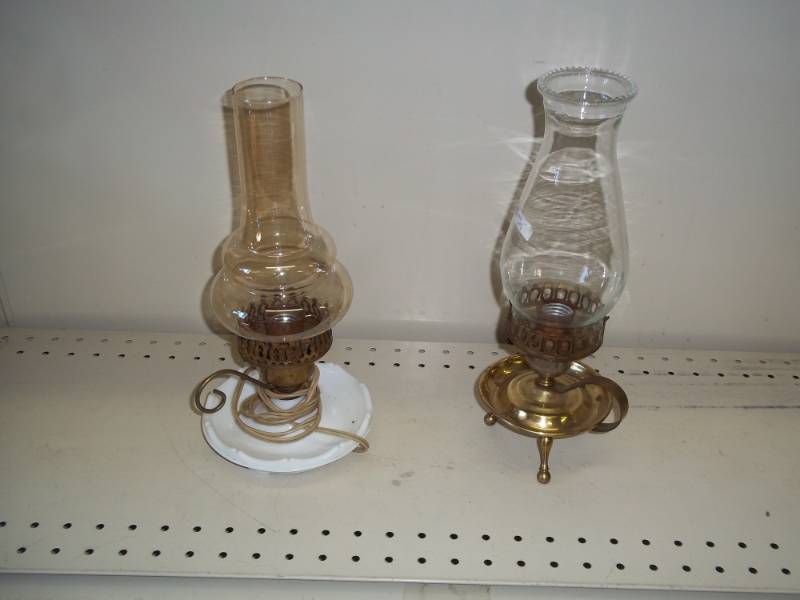 lot 20 image: Pair of electric lamps