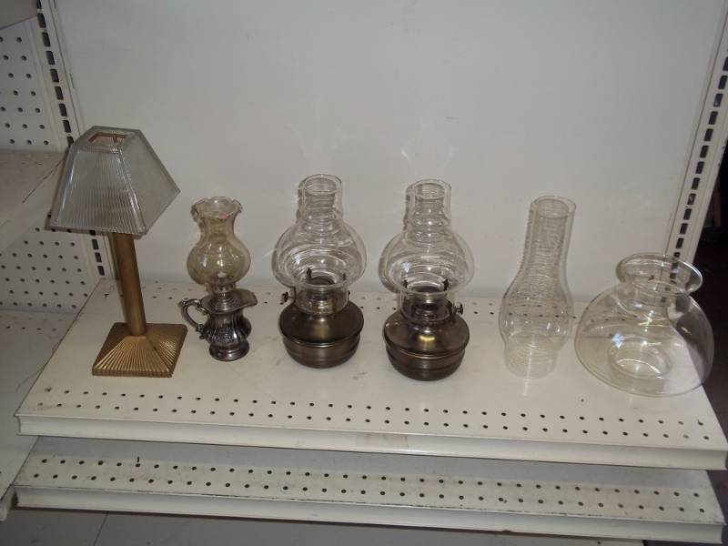 lot 33 image: Lamps with extra sconces and candle holder