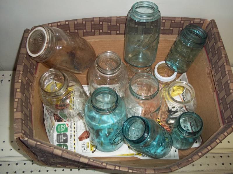 lot 51 image: Lot of 10 Canning Jars
