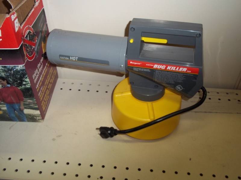 lot 82 image: Electric Outdoor fogger